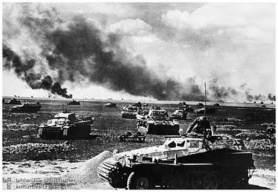 second-world-war-rare-photos-german-panzers-prepare-barbarossa-attack-soviet-union.jpg